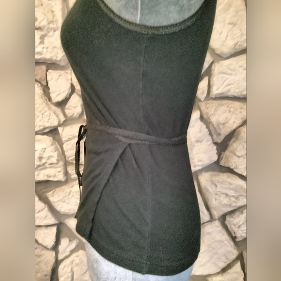 Tie Wrap Top - Picture 2 of 14